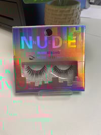 Image 1 of Nude 3D Eyelashes 16