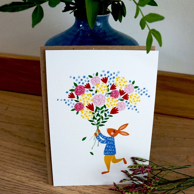 carte lapin avec bouquet