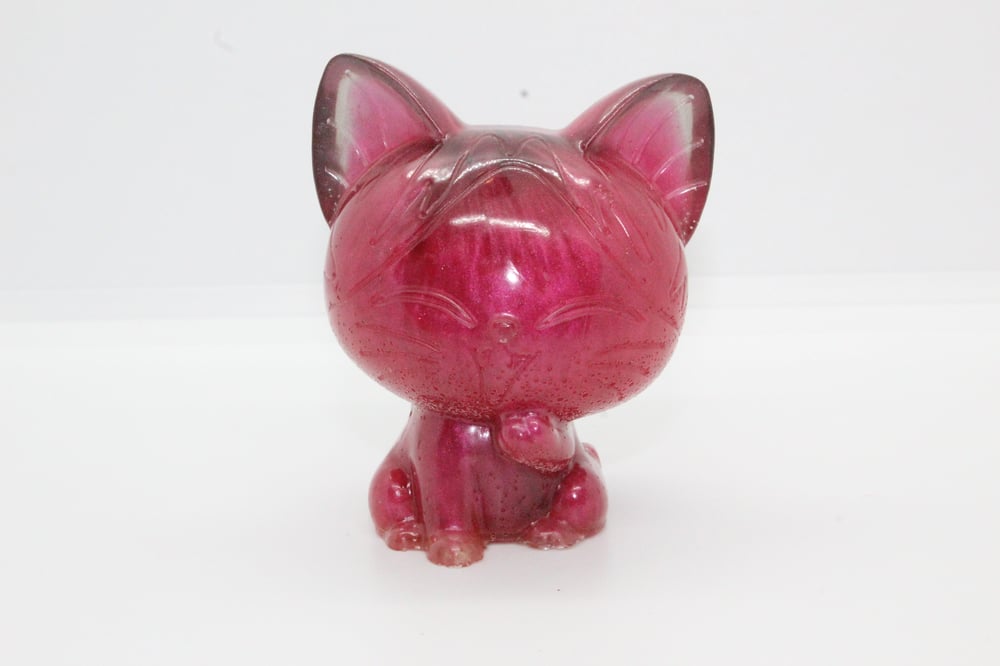 Image of Love Potion Lucky Kitty