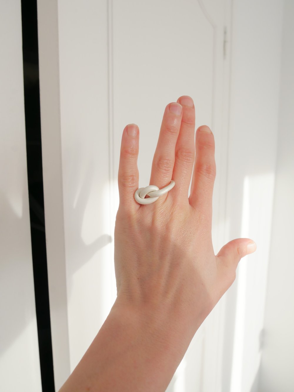 Nouée, bague, 4mm, pièce unique 