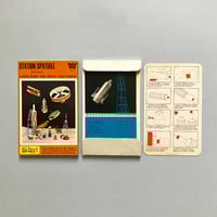 Image 2 of Pochette Que Faire ? Station spatiale