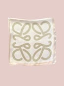 Image 5 of Pañuelos