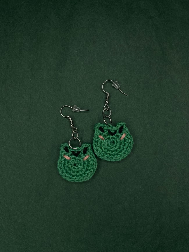 Crocheted Frog Earrings 