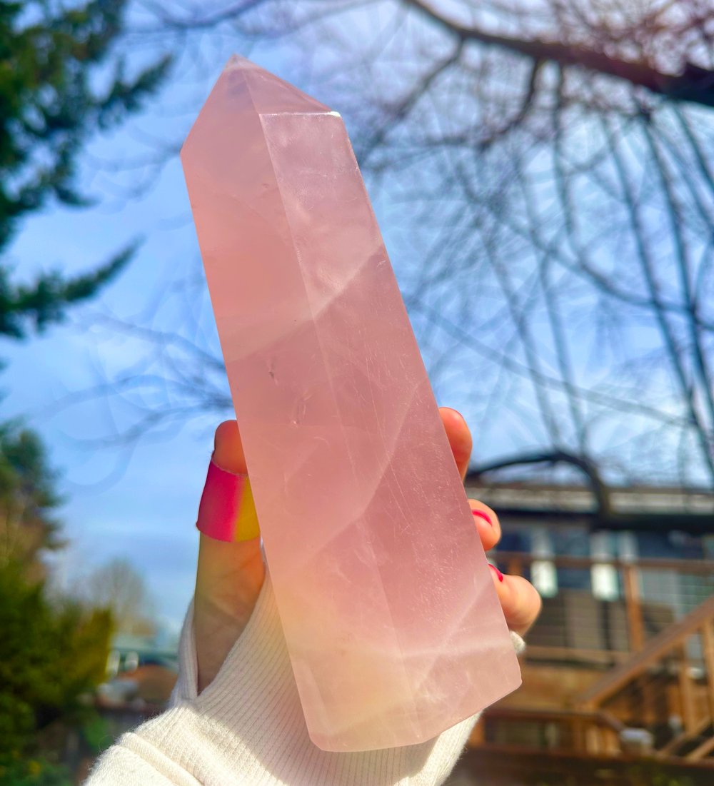 2.55 lb rose quartz tower