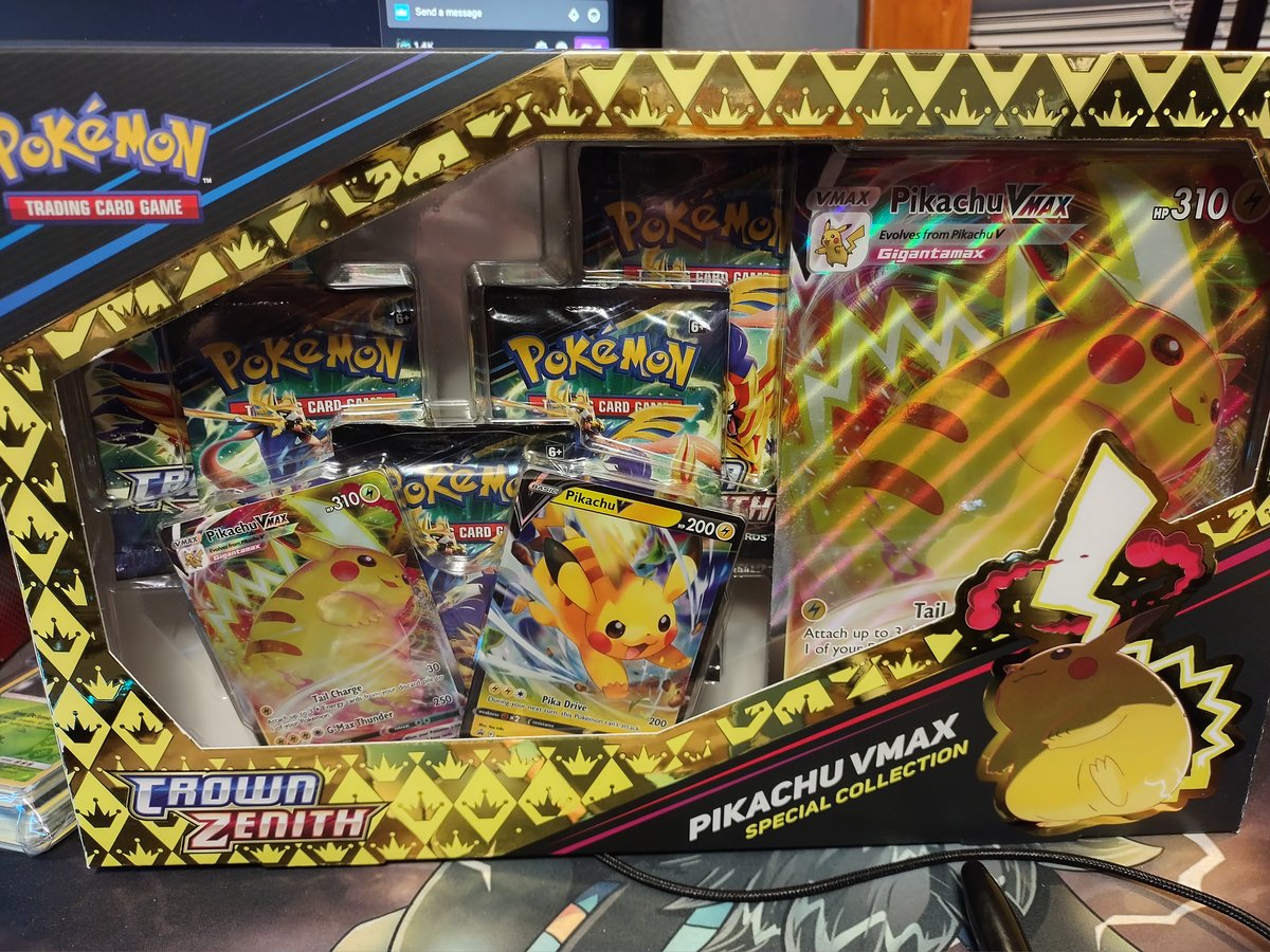 Crown Zenith Pikachu VMAX Special Collection Box | UndiisSHOP