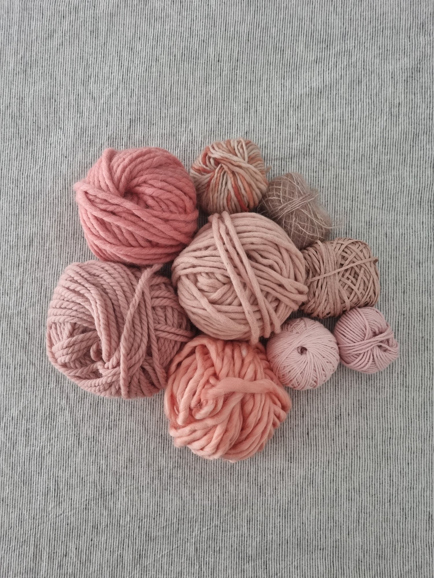 Image of Yarn Bundle- PINK