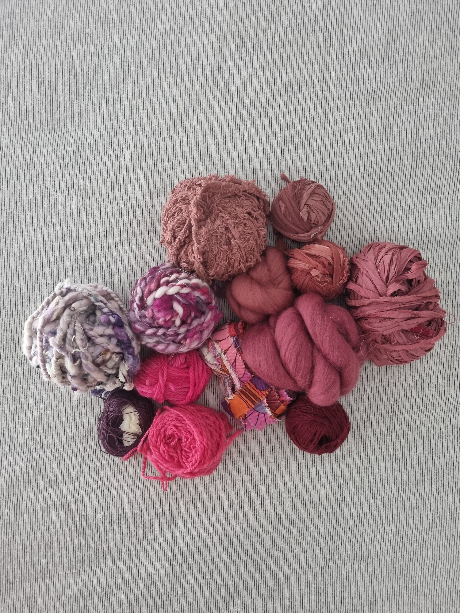 Image of Yarn Bundle- BERRY