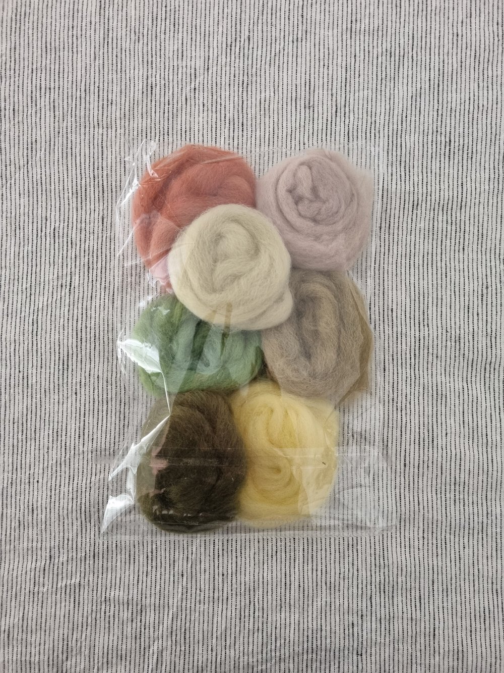 Image of Plant Dyed Rovings - MIXED
