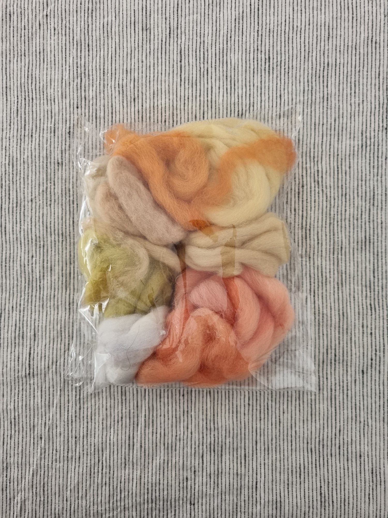 Image of Plant Dyed Rovings - MIXED