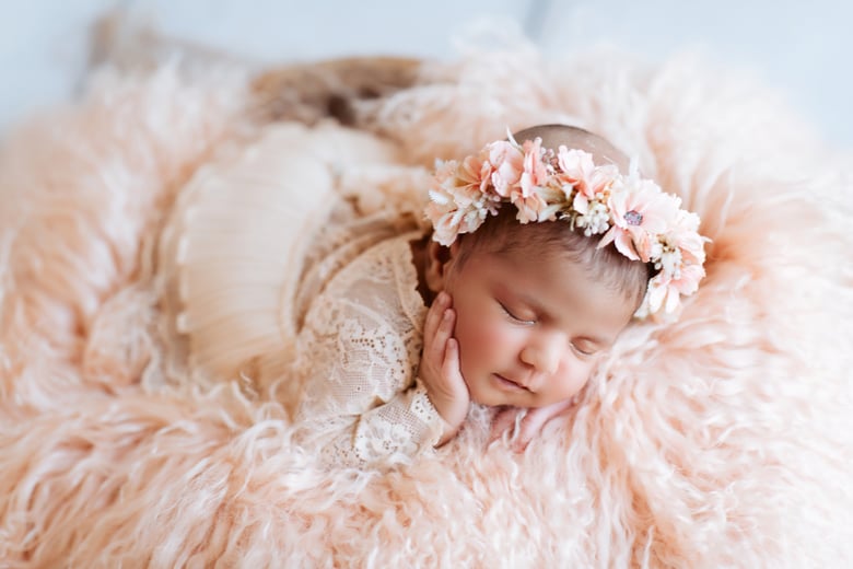 Image of Newborn Photography Gift Certificate Package A 