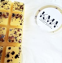 - Cashmere & cocoa butter -