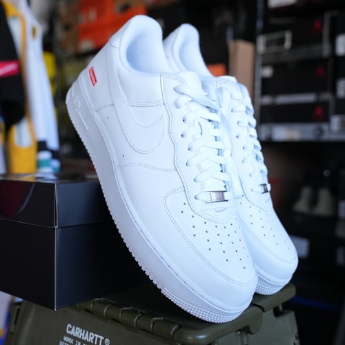 Image of Nike Air Force 1 Low Supreme White