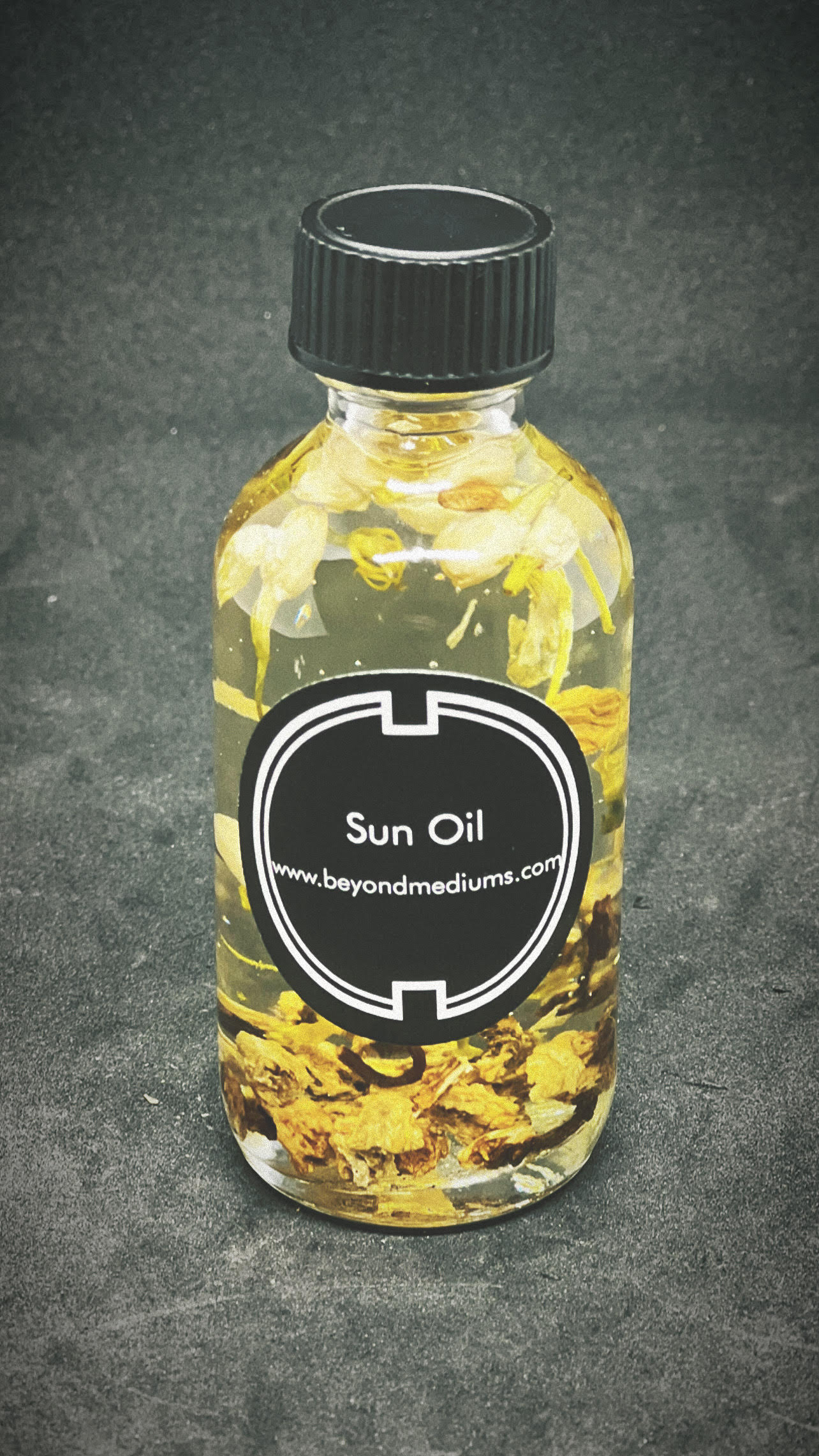 Image of Sun Oil