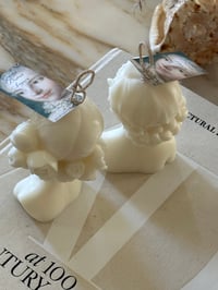 Image 2 of The French Ladies Floral Bust