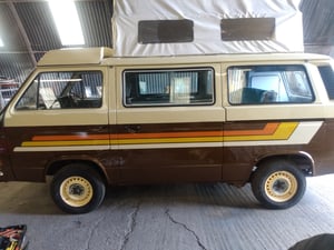 Image of VW T25/T3 CAMPER FUNKY 3 COLOUR STRIPE KIT