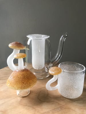 Image of Ceremonial mushroom teapot set 