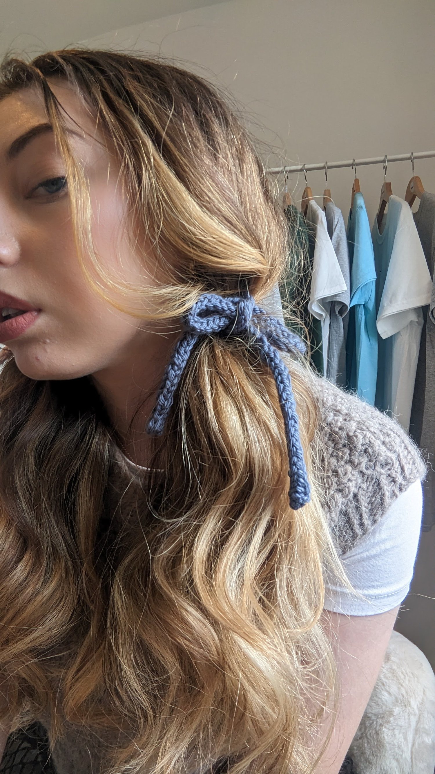 Image of CATCALL: THE KNITTED HAIR BOW