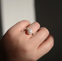 Image 4 of one pearl ring 天然异形珍珠绕线戒指