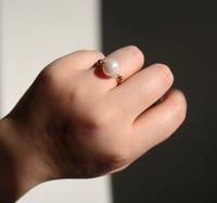 Image 5 of one pearl ring 天然异形珍珠绕线戒指
