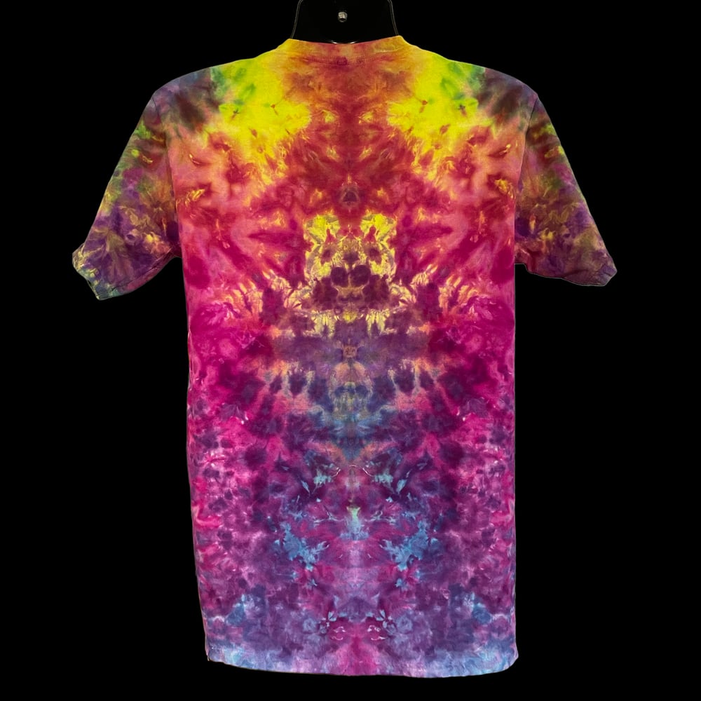 PSYCHEDELIC RAINBOW SCRUNCH TIE DYE TEE SIZE MEDIUM