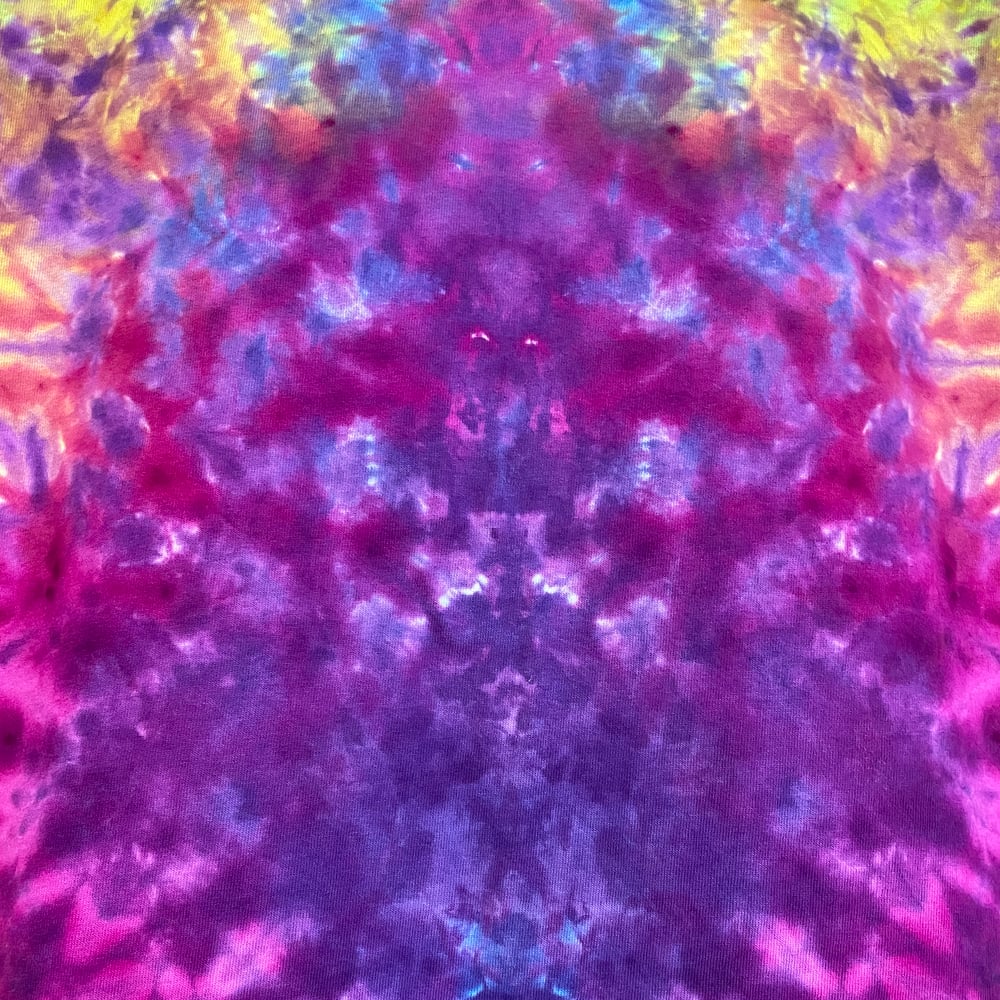 PSYCHEDELIC RAINBOW SCRUNCH TIE DYE TEE SIZE LARGE