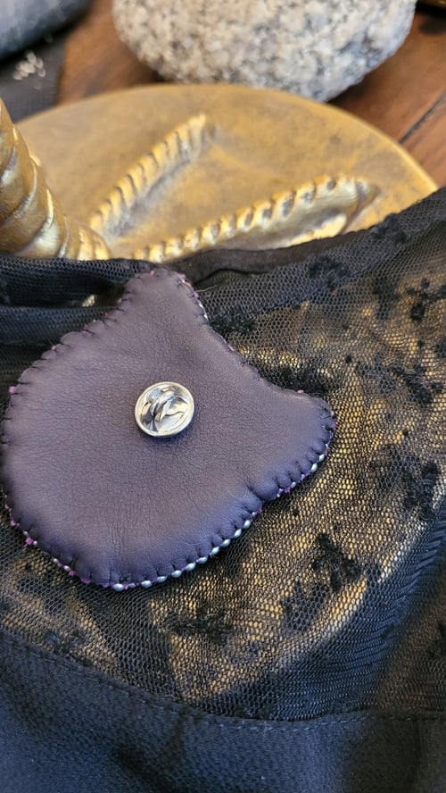 Image of BROCHE CHESHIRE 