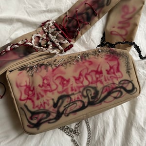 Image of LIVEFASTDIEPRETTY/ beige 