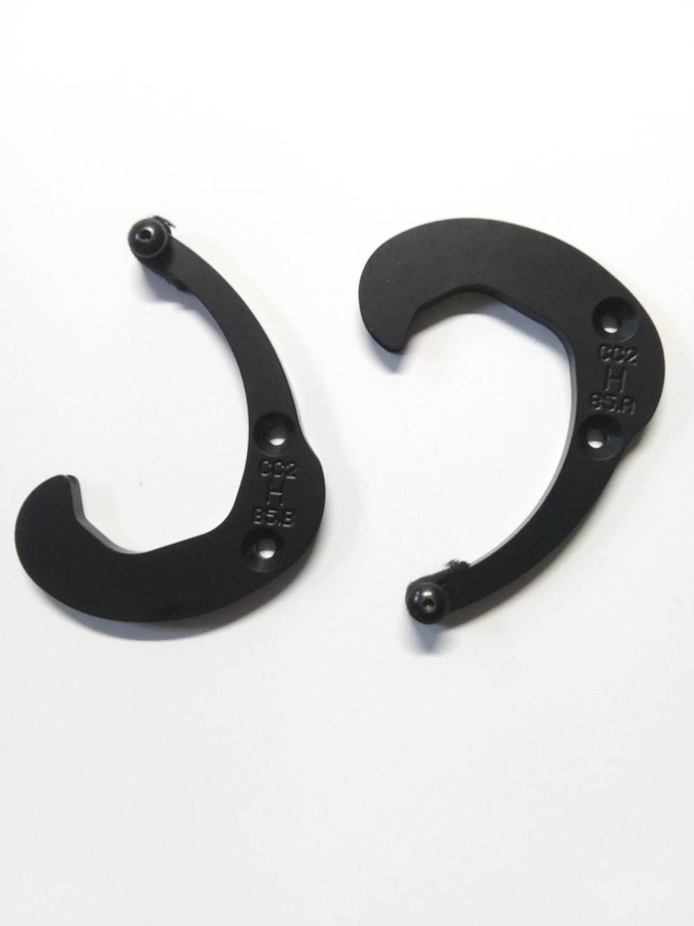 Image of Mathews Triax and Halon 32 letter H Mods. 