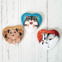 Image 2 of Tin plate badges.