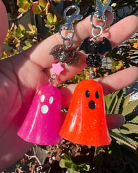 Image 2 of Ghostie Resin Charm Keychain