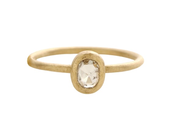 Image of Oval diamond engagement ring. 18k. Gustav