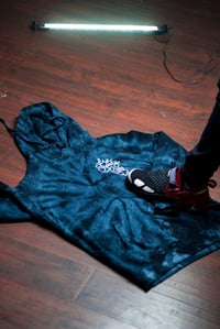 Image 2 of 2017 dark navy tie dye hoodie