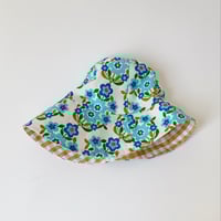 Image 2 of Mia bucket hat blue floral