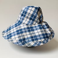 Image 3 of CADDie beach hat Blue plaid