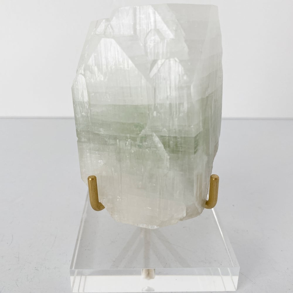 Image of Apophyllite no.96 + Lucite and Brass Stand