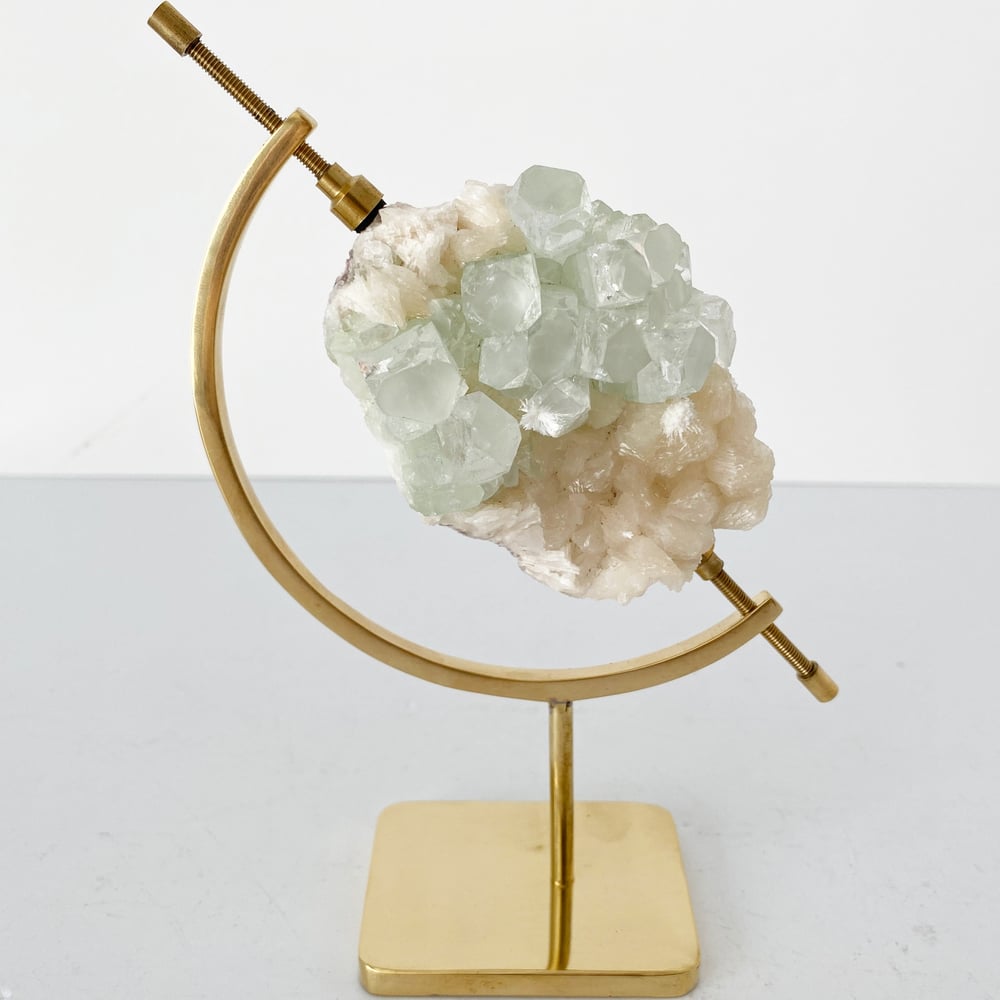 Image of Stilbite/Green Apophyllite no.62 + Brass Arc Stand