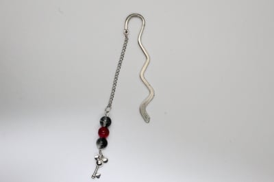 Image of Mouse Key Metal Zig-Zag Hook Bookmark