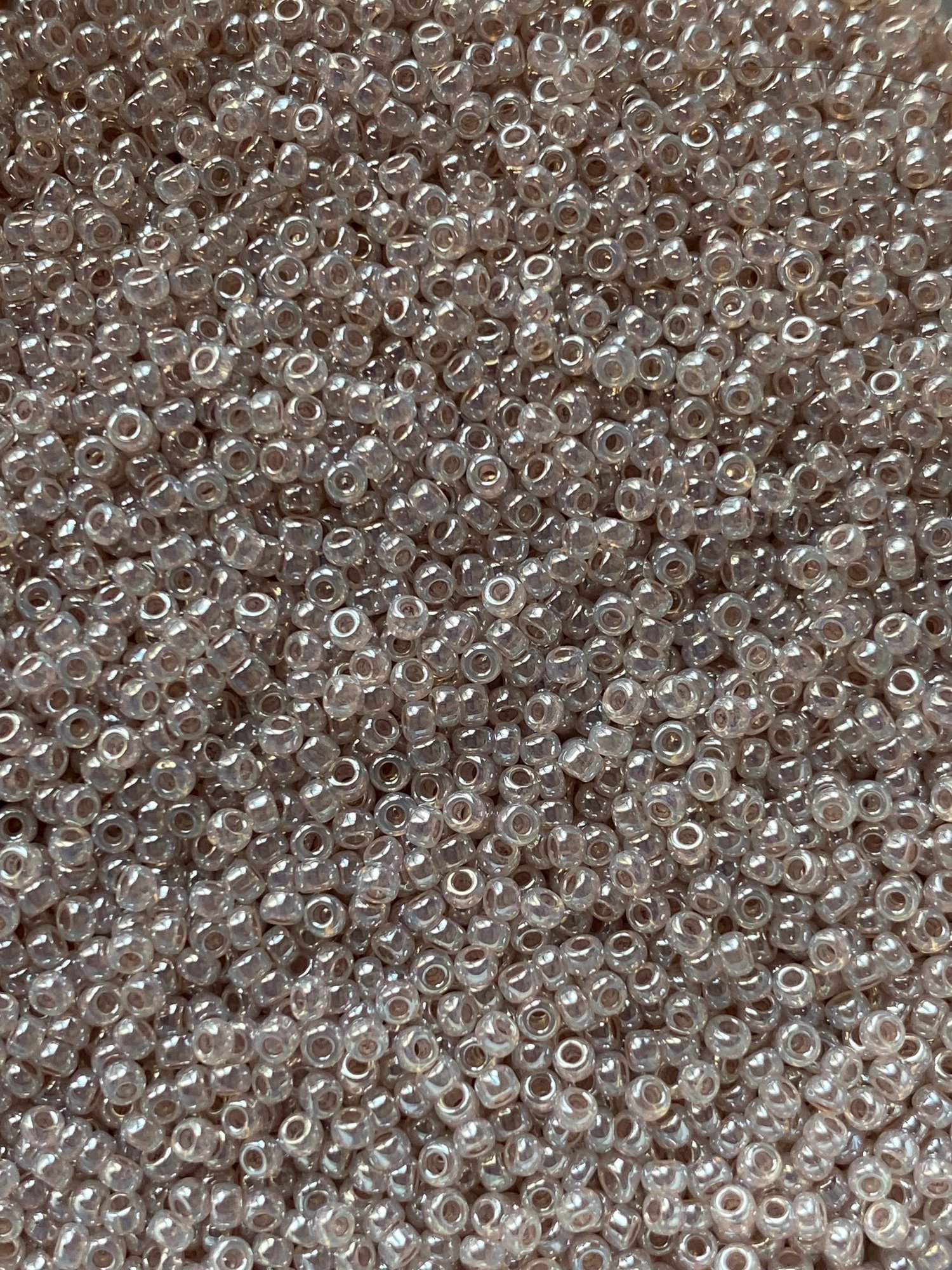 ceylon light mauve, Miyuki seed beads 