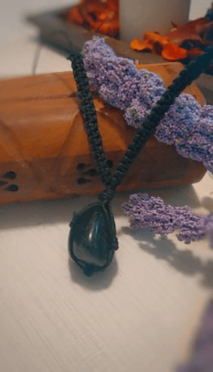 Image of Quartz Macrame Necklace | Crystal necklace Choker | Healing crystals | Crystal Choker