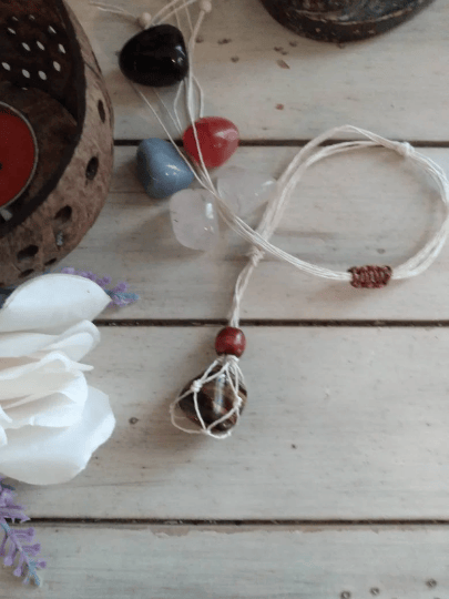 Adjustable crystal cage necklace,stone holder,hemp cord necklace