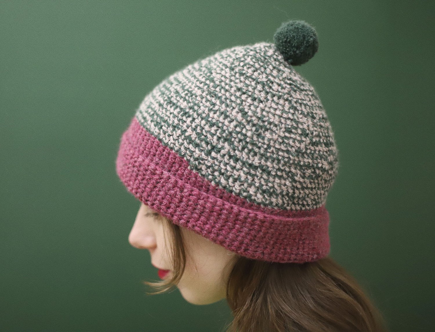 Image of GREEN AND PINK MERINO CAP