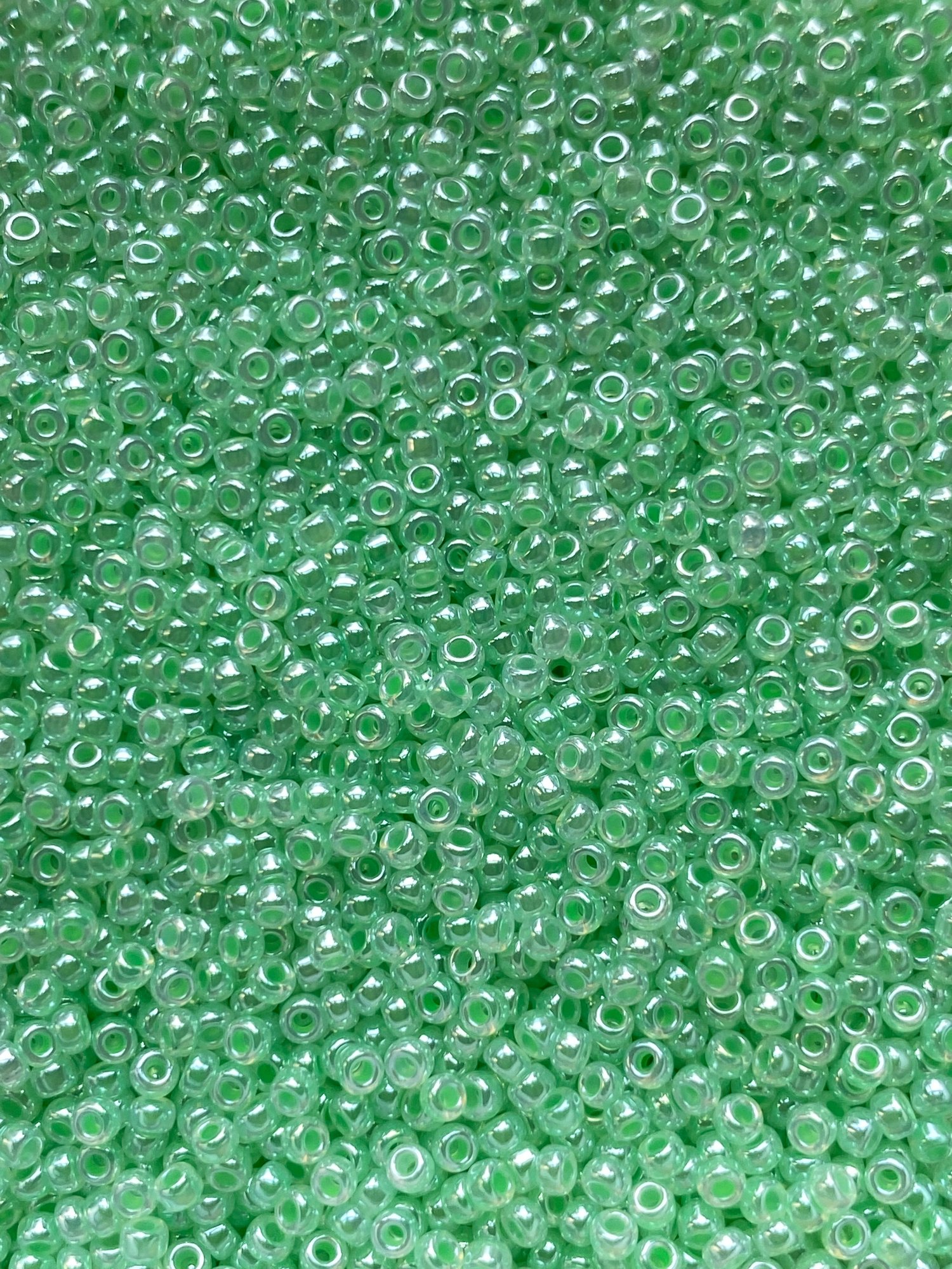 Ceylon mint green, Miyuki seed beads