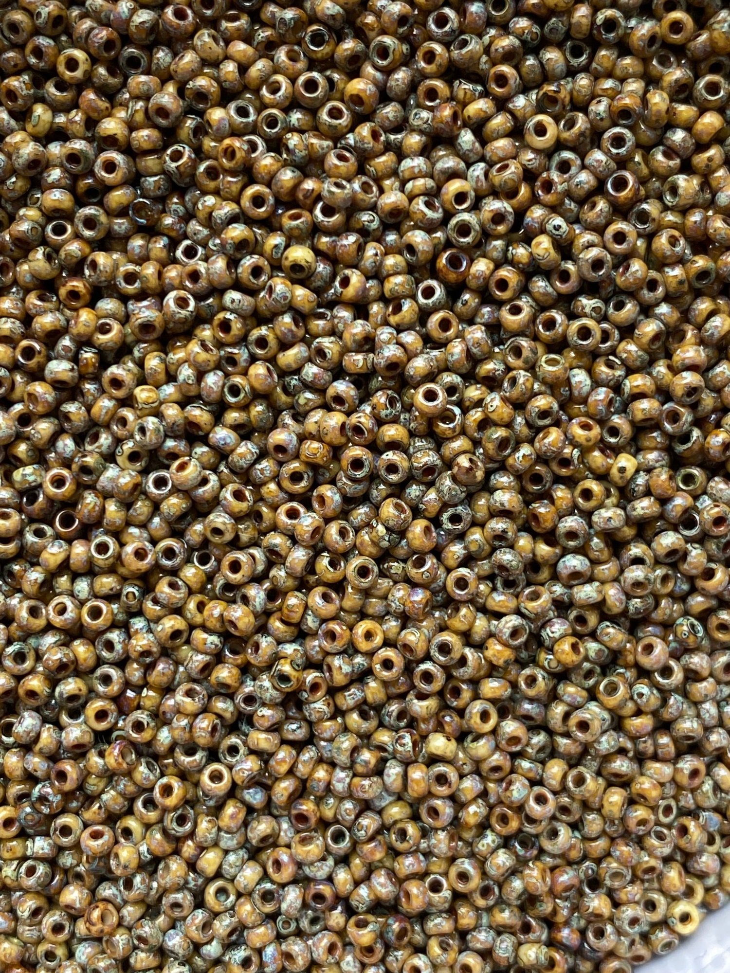 Opaque picasso brown, Miyuki seed beads