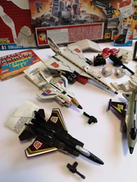 Image 2 of Vintage Aerialbots Superion Set G1 Transformer (1986)
