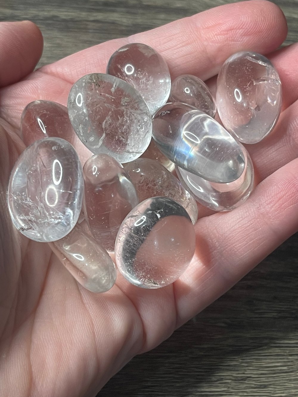 Image of Clear quartz tumbles 