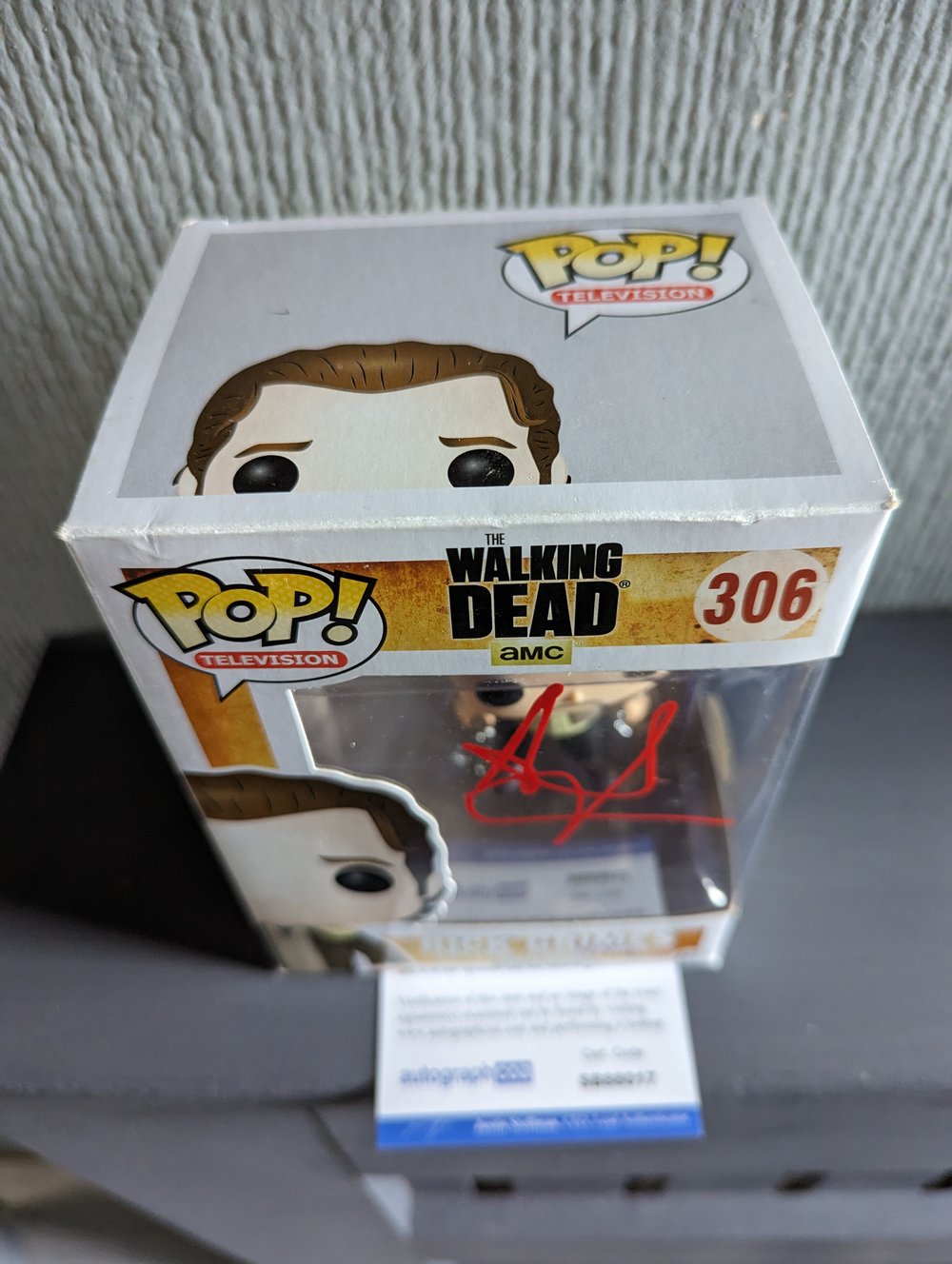 Andrew Lincoln signed Rick Grimes Funko Pop ACOA