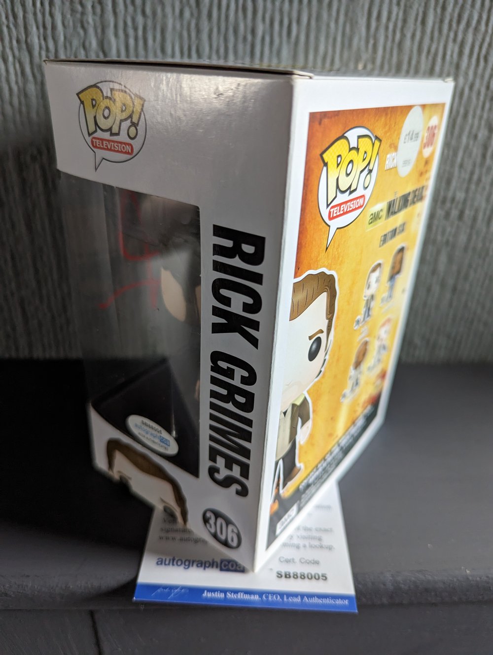 Andrew Lincoln TWD Rick Grimes Signed Funko Pop