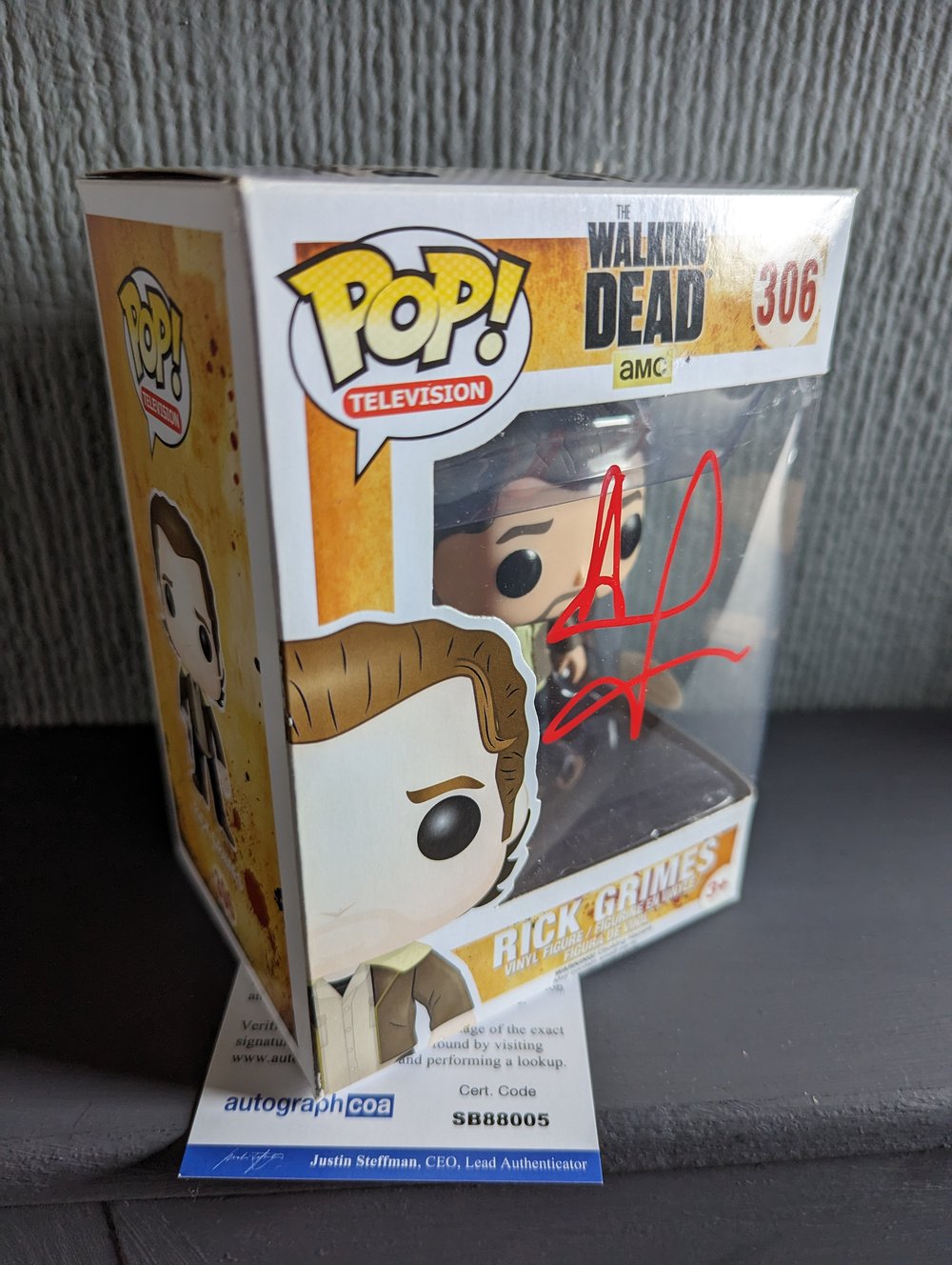 Andrew Lincoln TWD Rick Grimes Signed Funko Pop
