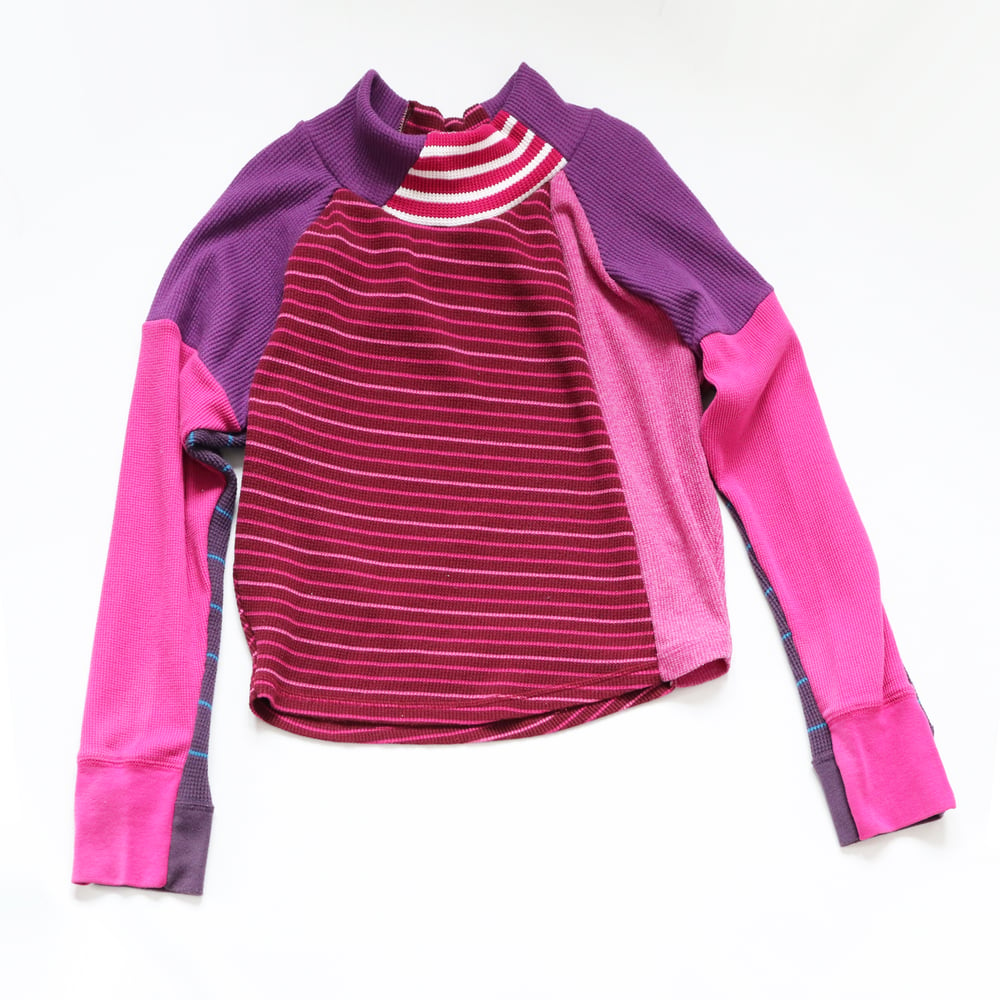 Image of patchwork pink courtneycourtney adult m/l medium large long sleeve raglan cropped waffle thermal