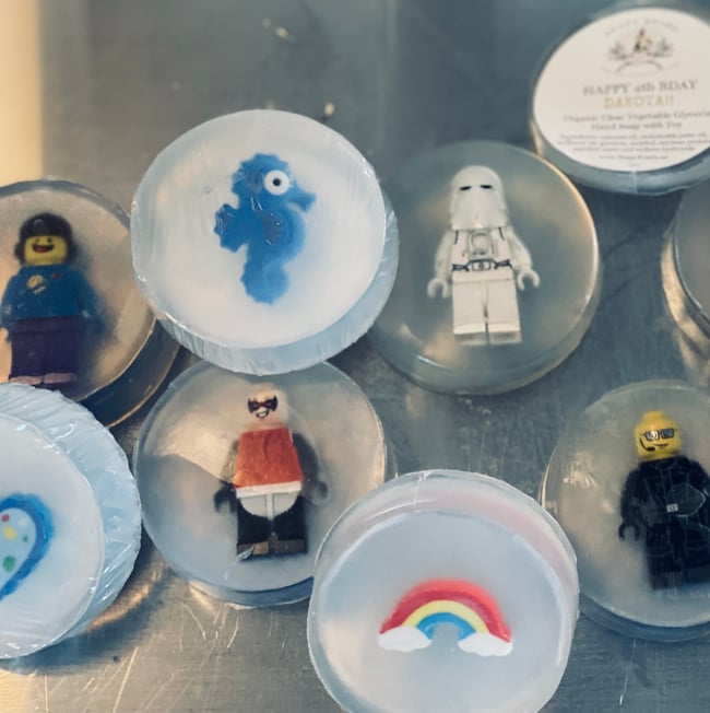 Purposeful Party Favors!! (Lego Figurines)